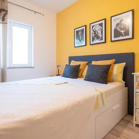 Sea View Ana Apartman